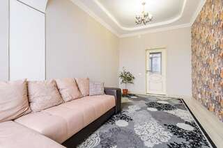 Апартаменты Apartment on Komfort, Gagarina 309 Алматы Апартаменты с 2 спальнями-46