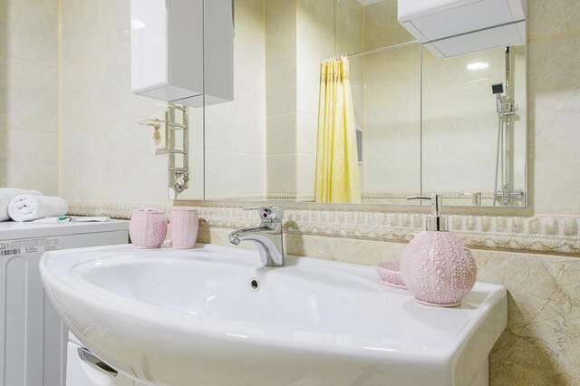 Апартаменты Apartment on Komfort, Gagarina 309 Алматы-23