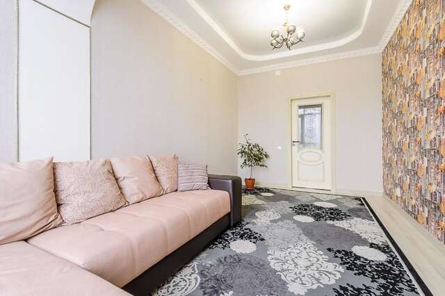Апартаменты Apartment on Komfort, Gagarina 309 Алматы-48